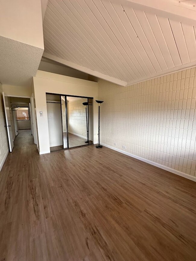 Building Photo - PUU IKI  at Puu Alii, Kaneohe - Newly Reno...