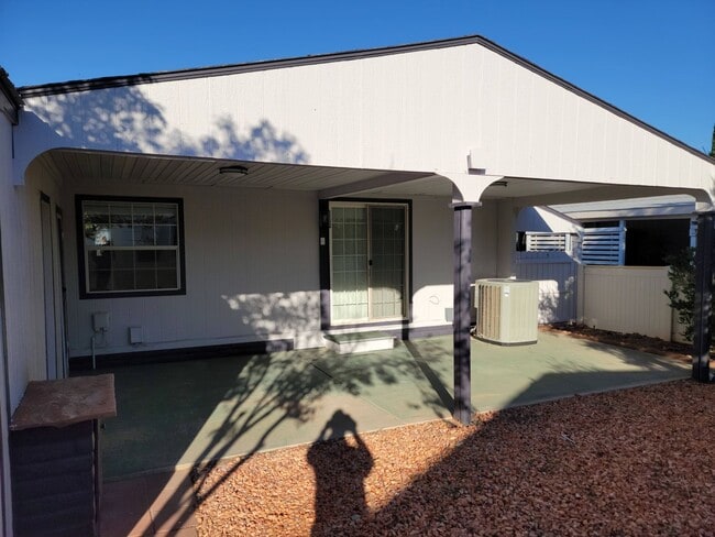 Building Photo - Remodeled 3 Bedroom Home with Shop in Lava...