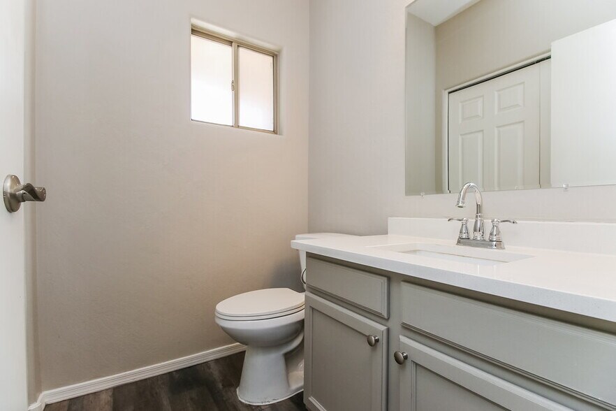 Building Photo - 22243 N 29th Dr