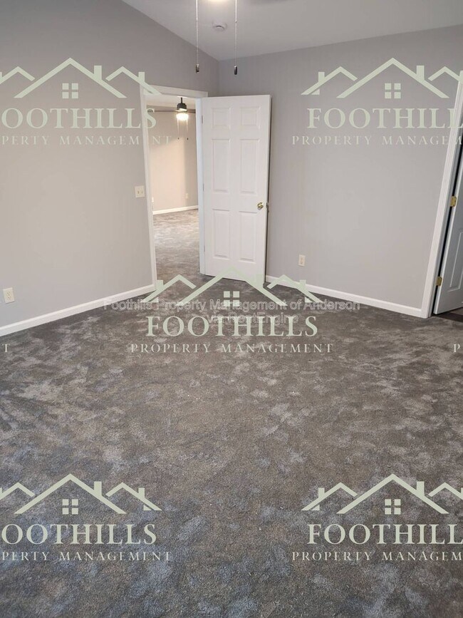 Building Photo - 3514 Hopewell Rd