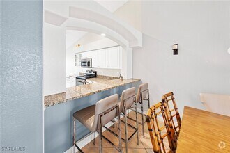 Building Photo - 8100 Ibis Cove Cir