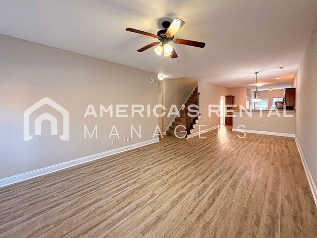 Building Photo - 5221 Sterling Glen Dr
