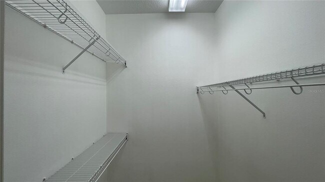 Building Photo - 10812 Bullrush Terrace