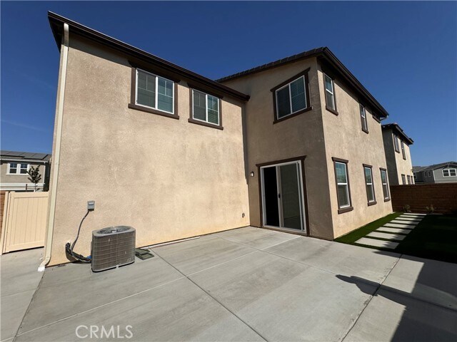 Building Photo - 4143 E Avila Privado