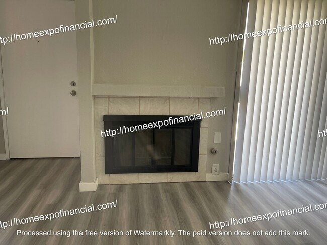 Building Photo - 8350 Spring Desert Pl