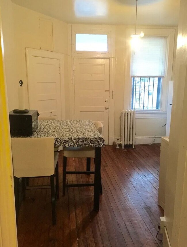 Building Photo - 3112 N Calvert St