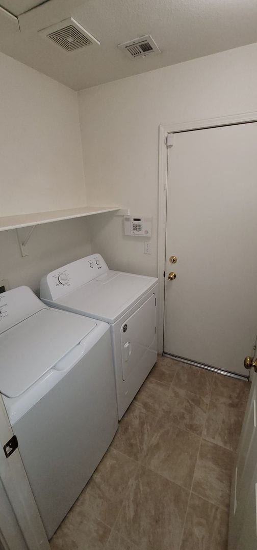 Building Photo - Beautiful Single Story Summerlin Home on a corner lot.