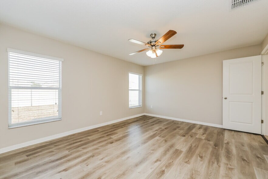 Building Photo - 15509 Caynor Ash Ln