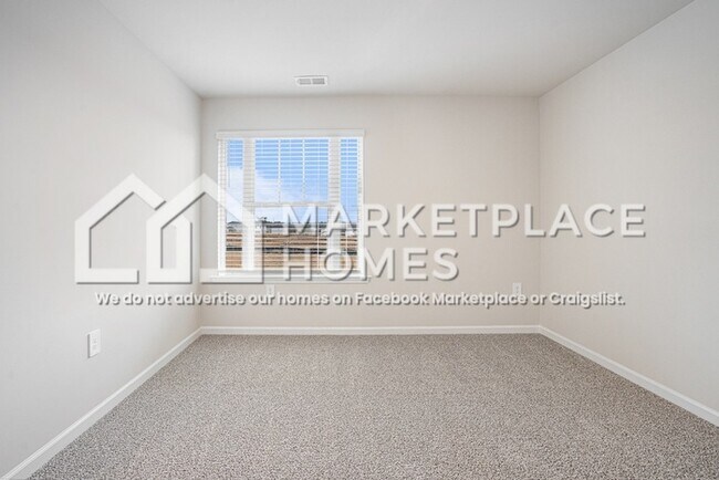 Building Photo - 2105 Avalon Rdg