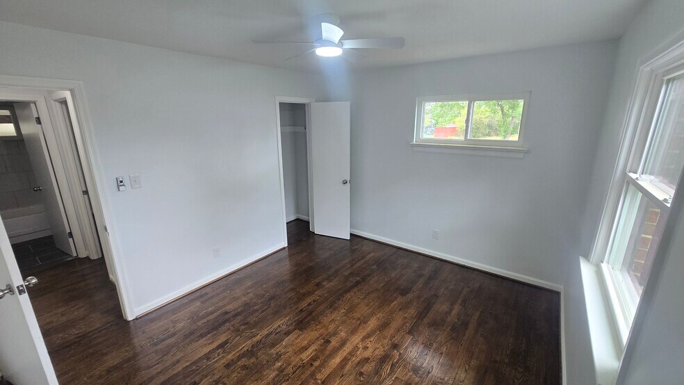 Building Photo - 4924 Glenspring Rd