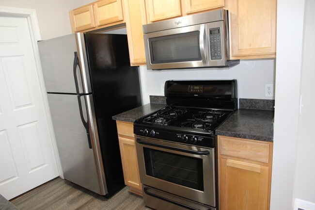 Building Photo - 791 Addington Ln