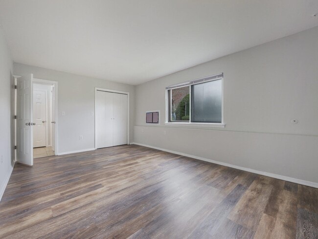 Building Photo - 27 Tanager Rd