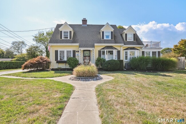 Building Photo - 899 Ocean Ave