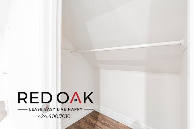 Building Photo - 3425 Walton Ave