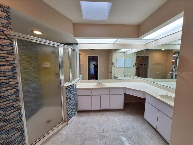 Building Photo - 25676 Aysen Dr