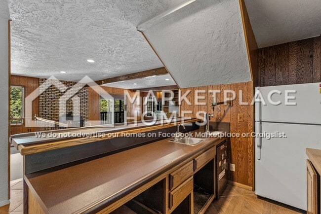 Building Photo - 2155 N Rio De Flag Dr