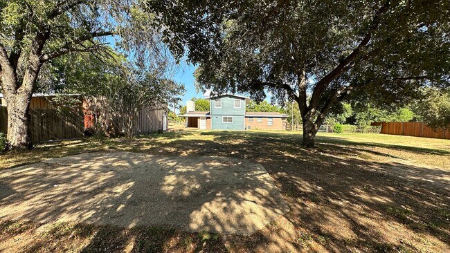 Building Photo - China Grove 4 bedroom, 3 bathroom