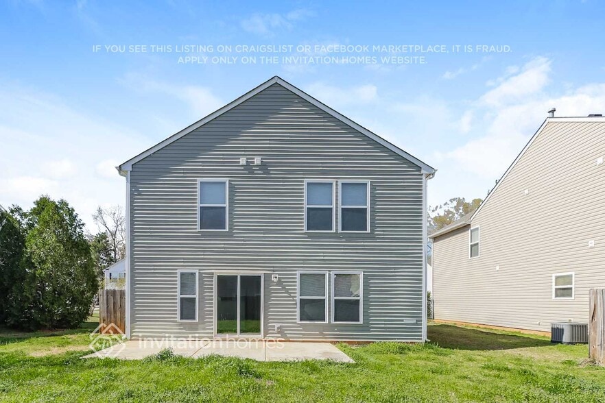 Building Photo - 165 Hunter Park Dr