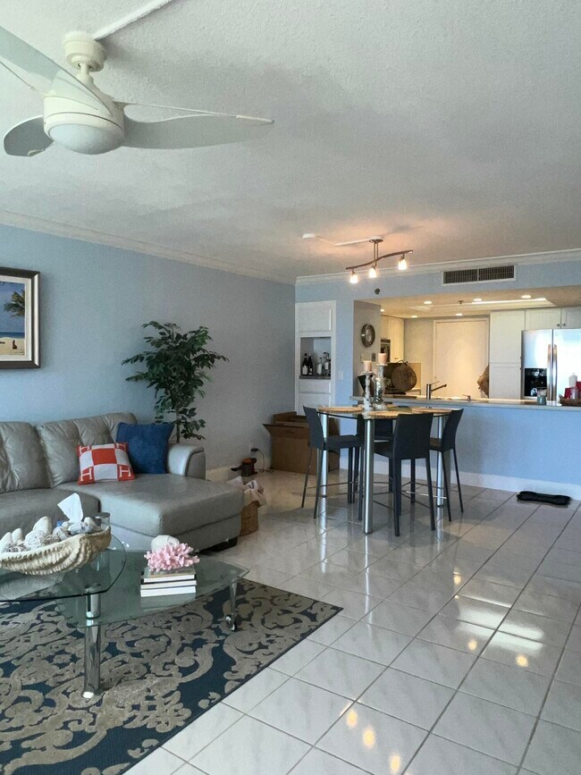 Building Photo - 4750 S Ocean Blvd
