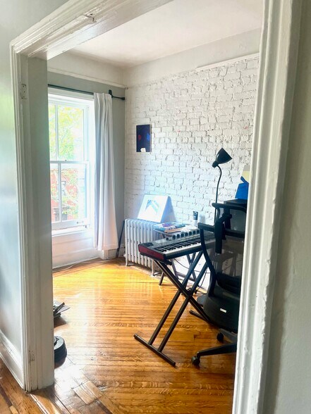 Office - 393 Clermont Ave