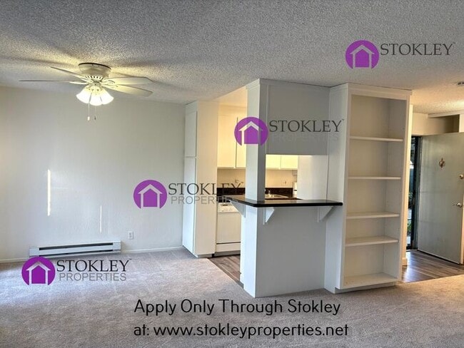 Building Photo - 1036 Oak Grove Rd