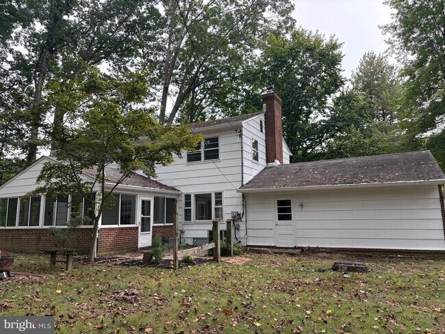 Building Photo - 3306 Whitesworth Rd