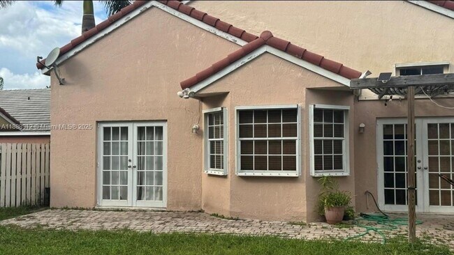 Building Photo - 577 Bridgeton Rd