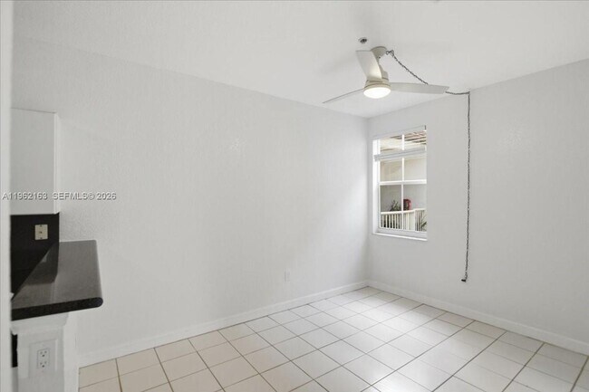 Building Photo - 4435 SW 160th Ave