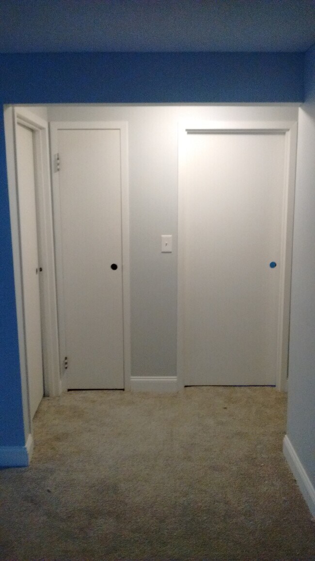 Building Photo - 1 silvestri circle