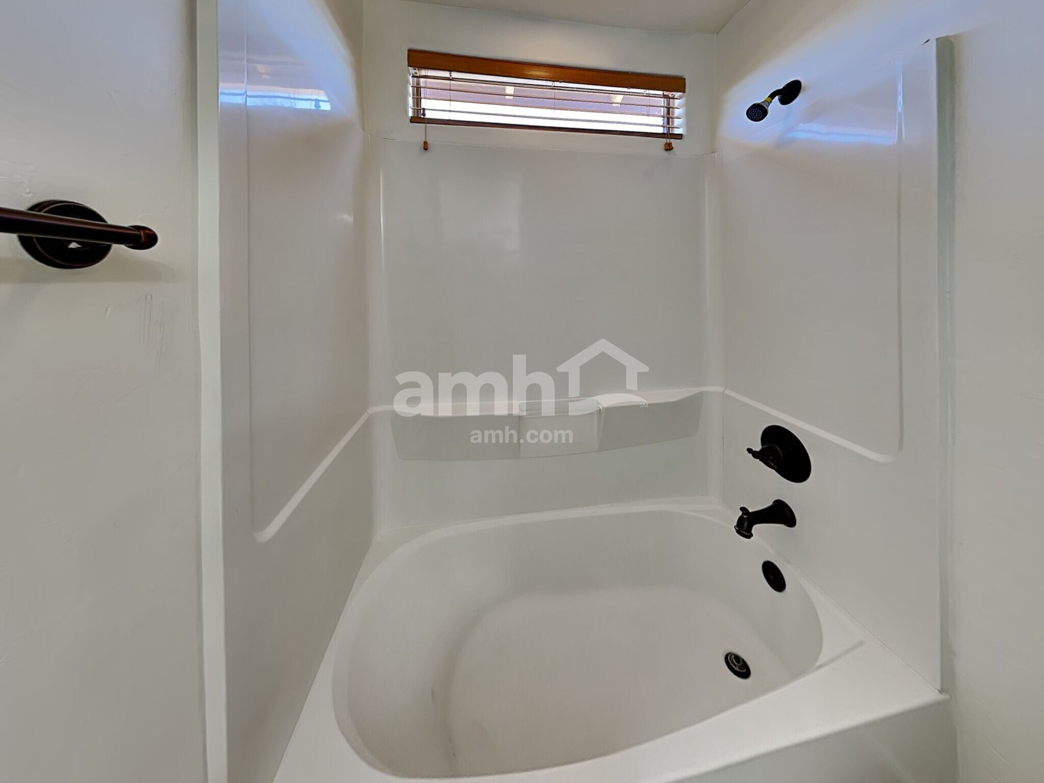 Building Photo - 46 W Camino Espiga