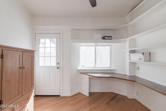 Building Photo - 1681 W Musket Way