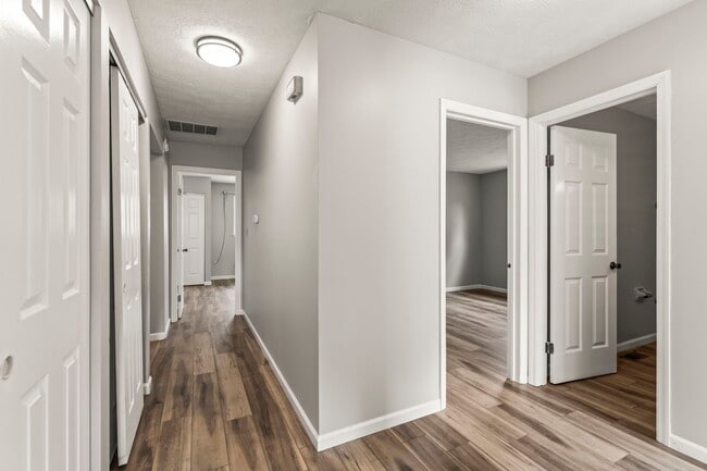 Building Photo - 4033 Caprice Rd