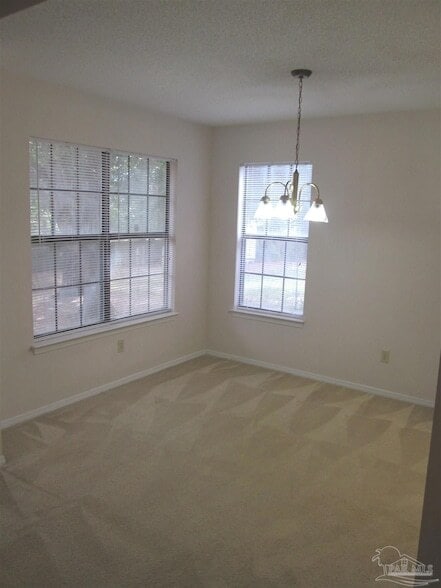 Building Photo - 6734 Bellview Pines Rd