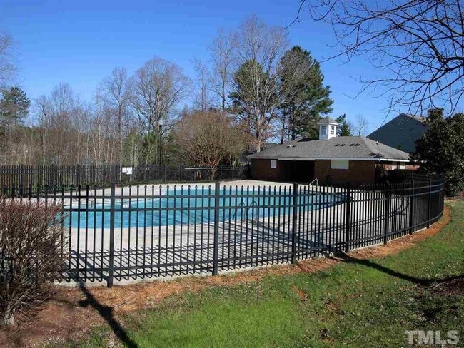 Building Photo - 3 Bedroom | 2.5 Bath Home in Holly Springs...