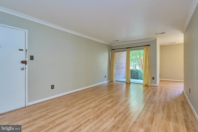 Building Photo - 8302 Tobin Rd