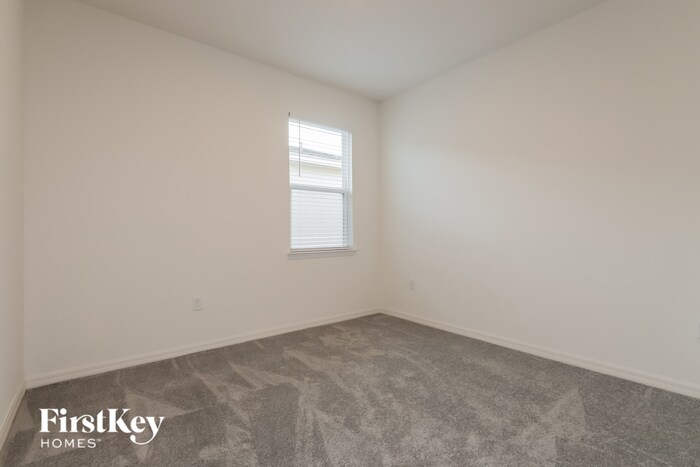 Building Photo - 601 Crown Rose Dr