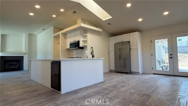 Building Photo - 39233 Rising Hill Dr