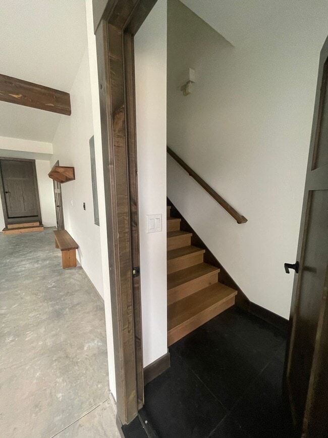 Building Photo - Whitefish Landing Town House