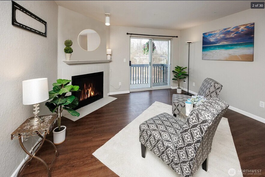 Building Photo - 16817 Larch Way