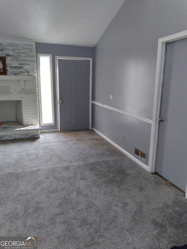 Building Photo - 1376 Country Ln Way NE