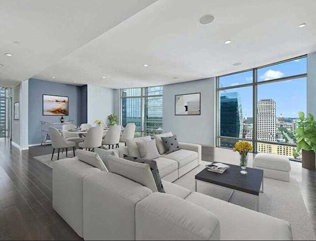 Building Photo - 200 Congress-152.315