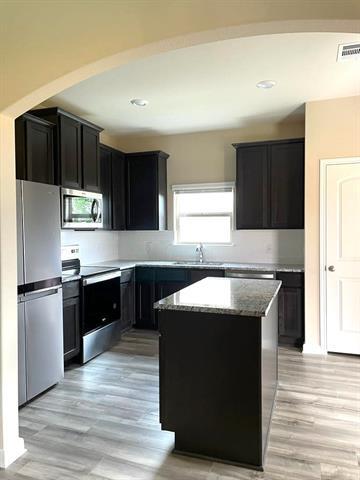 Building Photo - 1149 Beaverwood Ln