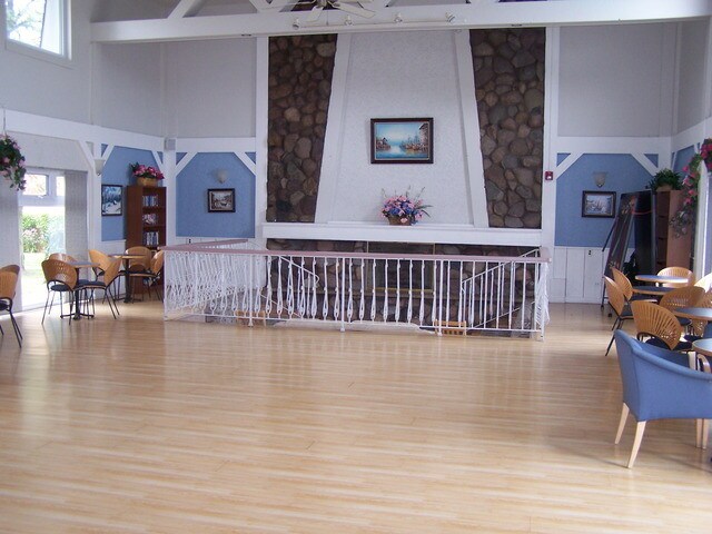 Building Photo - 9420 Bay Colony Dr