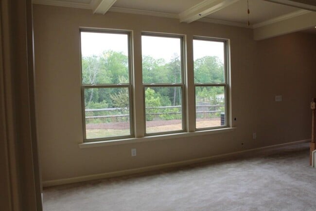 Building Photo - 3572 Brockenhurst Dr