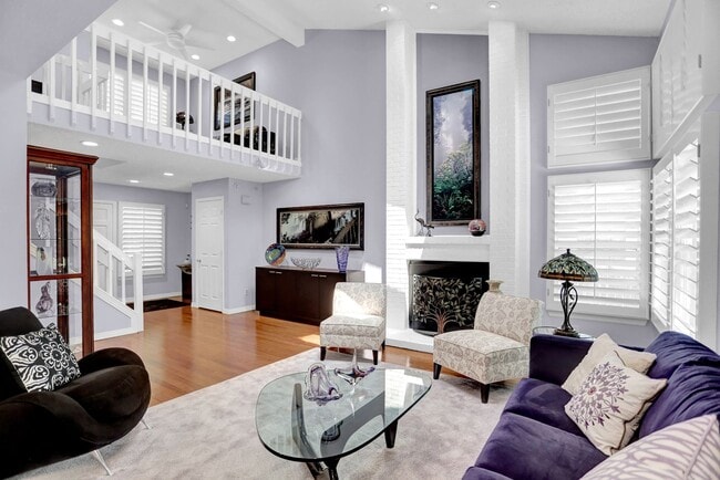 Building Photo - Beautiful Home in Southeast Denver