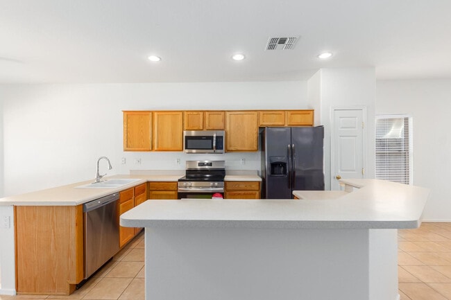 Building Photo - 12520 W Monterosa St
