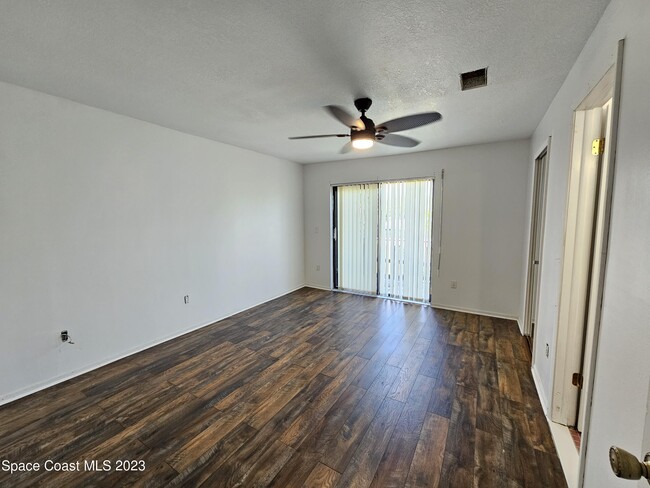 Building Photo - 8779 Cocoa Ct