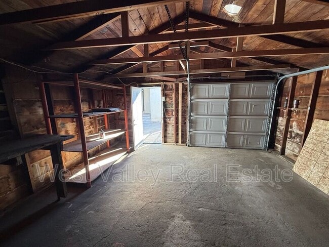 Building Photo - 408 F St