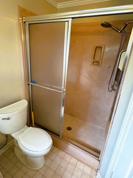 Building Photo - 2271 Lake Springs Ln