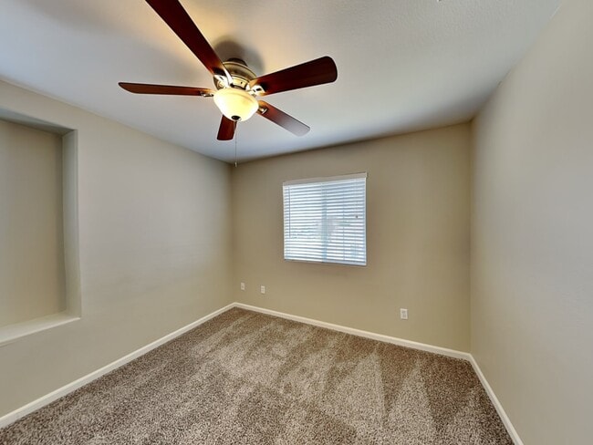 Building Photo - 5011 Trouville Ln